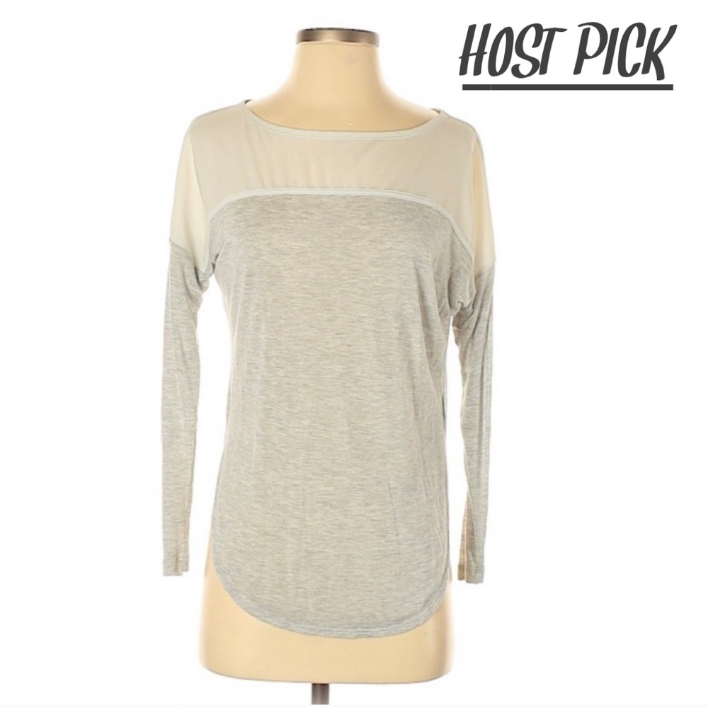 BANANA REPUBLIC LONG SLEEVE TOP